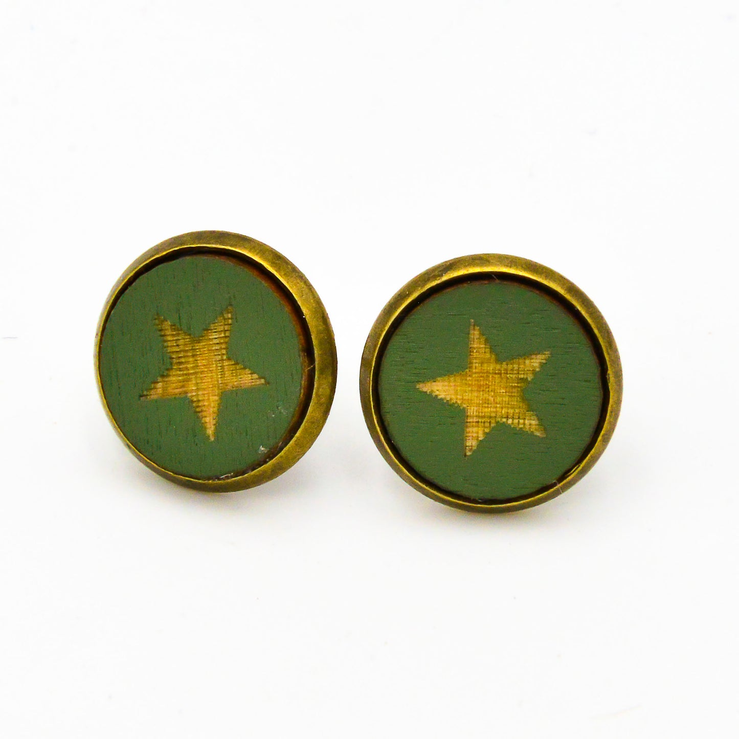 Ohrstecker mit Holz Stern Grün