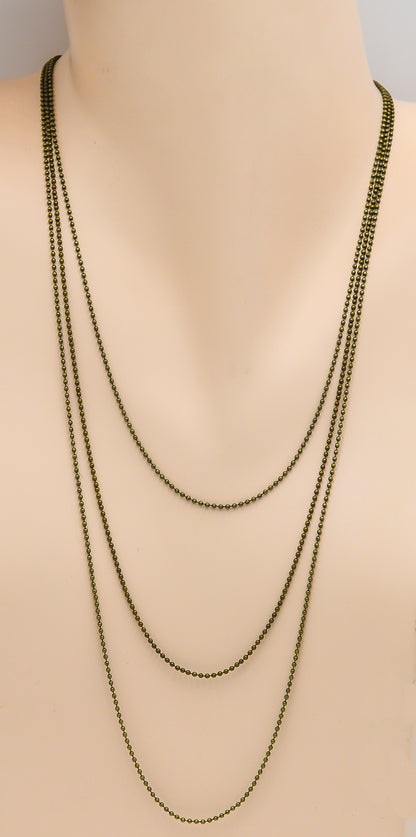 Kugelkette mit kleinem Vögelchen-Anhänger in Bronze